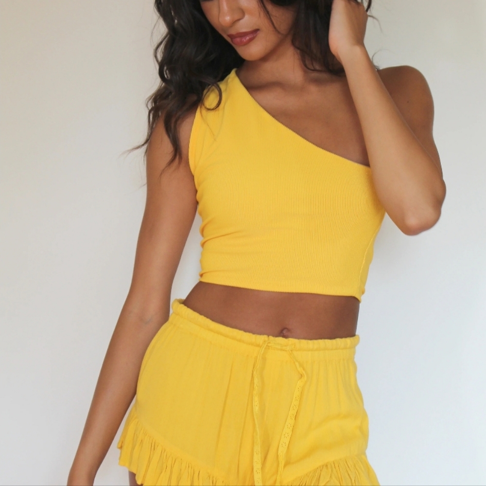Daughters Of Culture Rib One Shoulder Top Size M/L